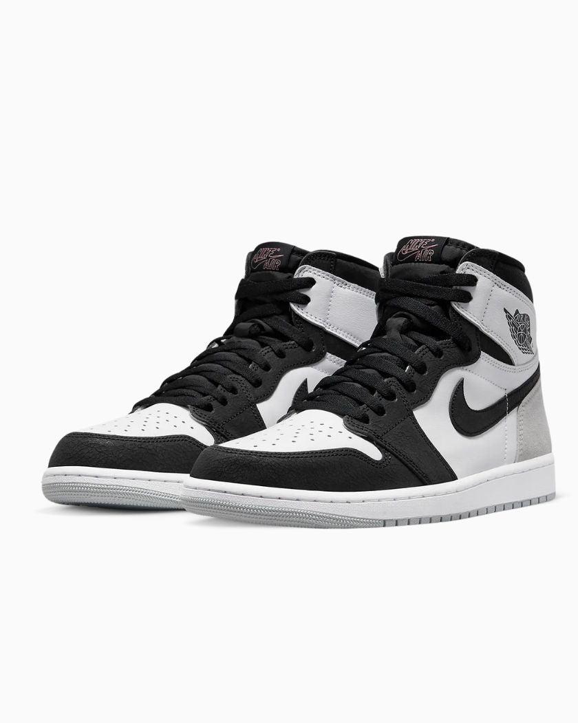 Air Jordan 1 Retro High OG Bleached Coral
