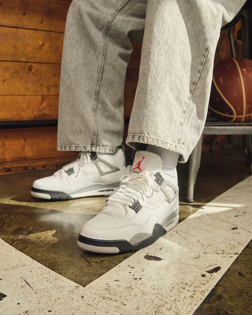 Air Jordan 4 Retro White Cement