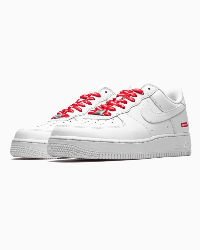 Nike Air Force 1 Low Supreme White