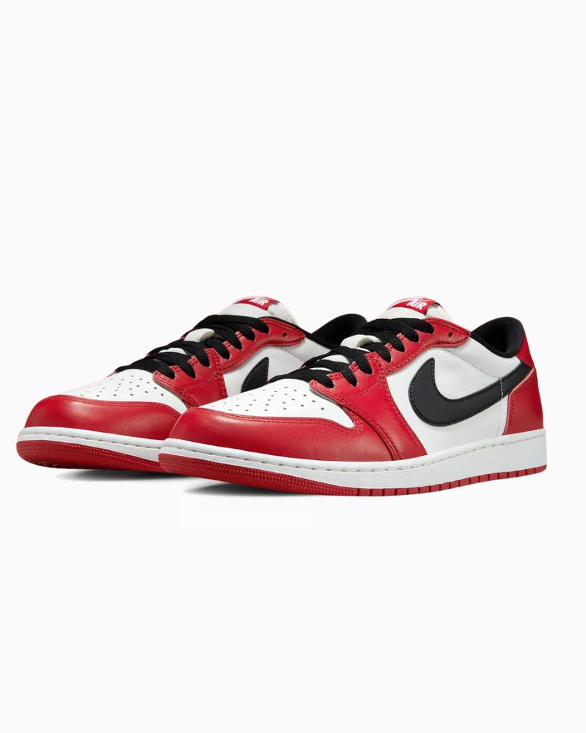 Air Jordan 1 Retro Low OG Chicago (2025)
