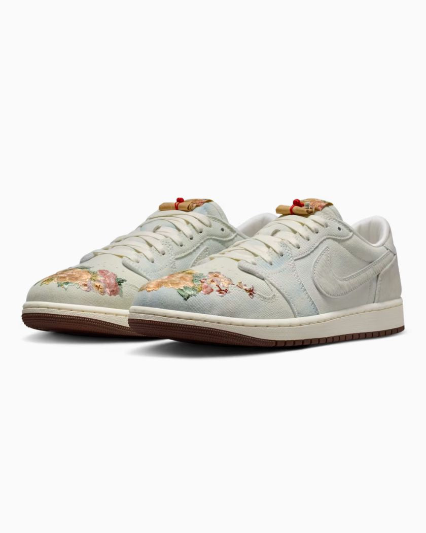 Air Jordan 1 Retro Low OG Football Grey Sail Light Chocolate