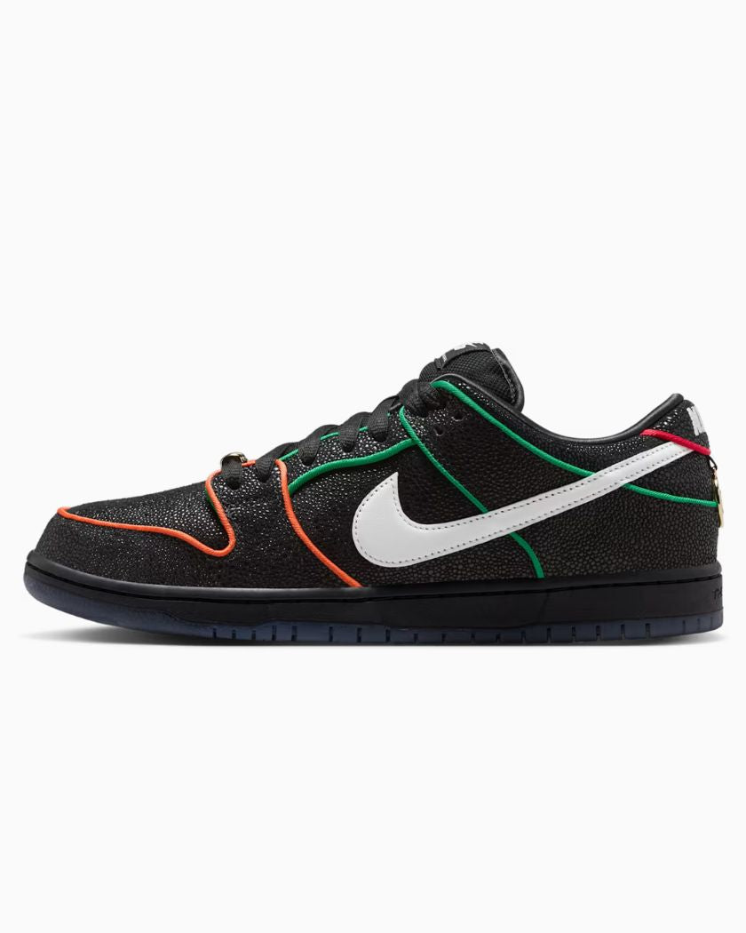 Nike SB Dunk Low Bronx Girls Skate
