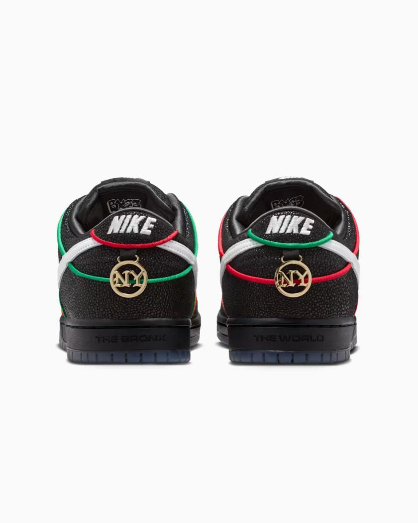 Nike SB Dunk Low Bronx Girls Skate
