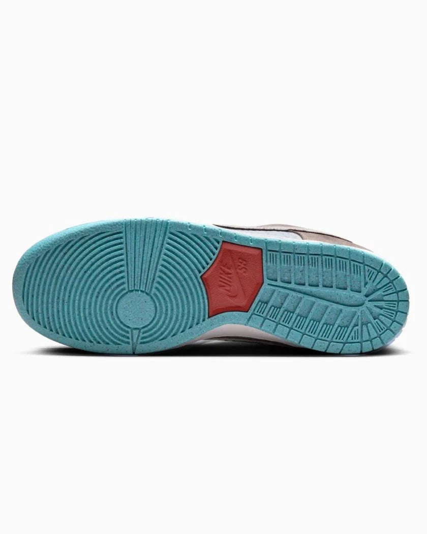 Nike  Dunk Low SB Big Money Savings